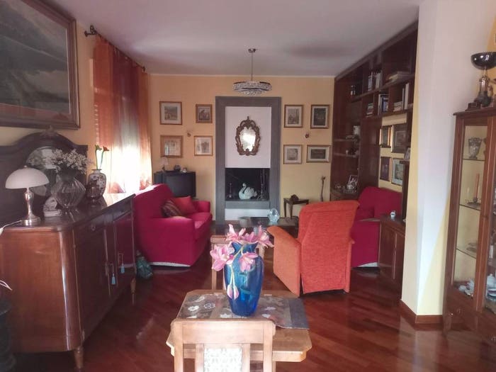 Appartamento con 5 locali in vendita in Via Giuseppe Mazzini, Antrodoco