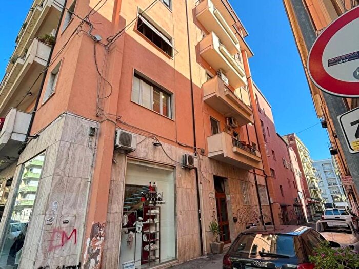 Appartamento con 5 locali in vendita in Via Idria, Centro, Cosenza