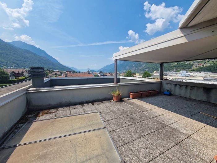 Casa trilocale in vendita in Via Alboi, Centro, Esine