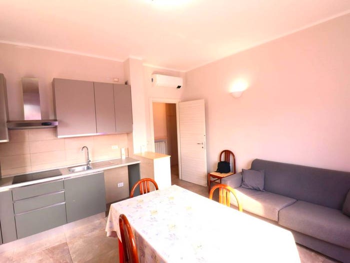 Appartamento trilocale in vendita in Via Aurelia, Centro, Loano