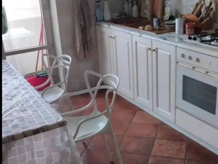 Appartamento con 6 locali in vendita in Via Sigismondo Muscola, Sestri Ponente, Genova