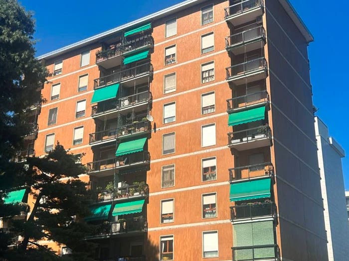 Appartamento bilocale in vendita in Via Lorenteggio, Giambellino, Milano