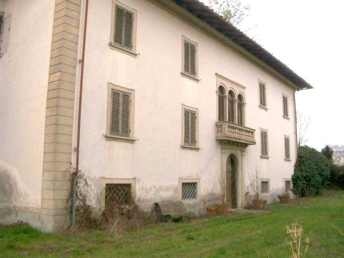 Casa con 6 locali in vendita in Bibbiena