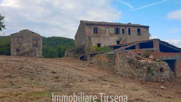 Casa con 6 locali in vendita in Centro, Orvieto