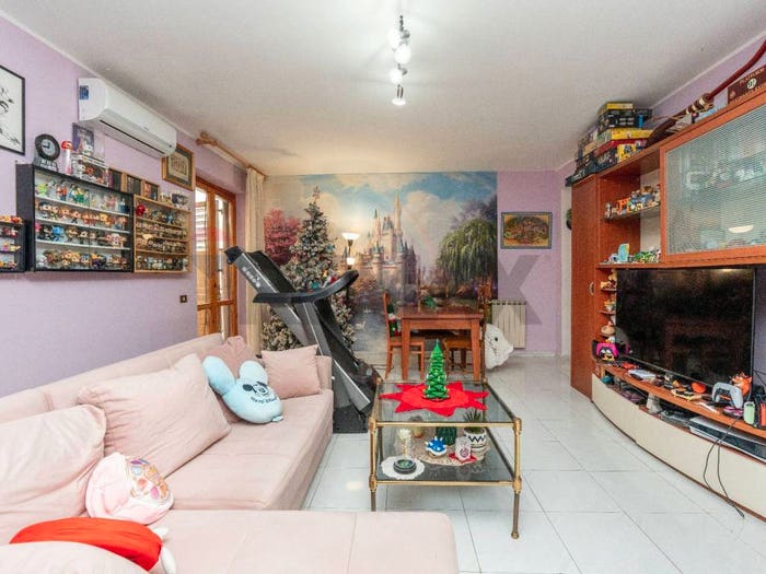 Appartamento con 5 locali in vendita in Via XX Settembre, Motta Sant'Anastasia