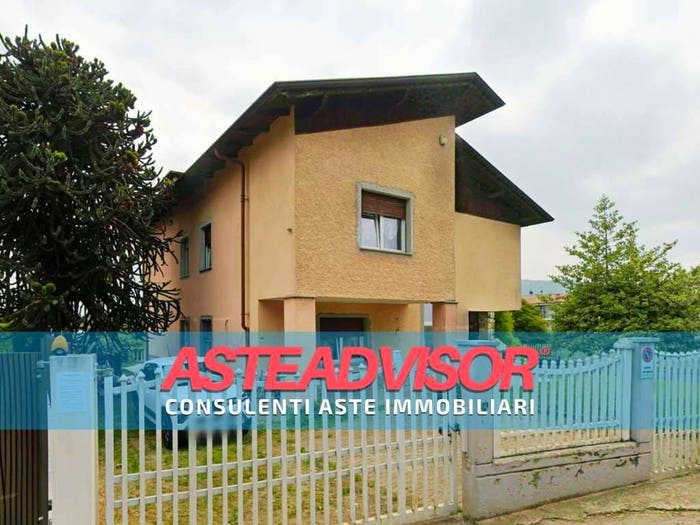 Casa con 6 locali in vendita in Via Tesoriere, Centro, Borgo San Dalmazzo
