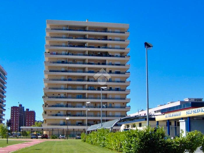 Appartamento trilocale in vendita in Via Inghilterra, Inghilterra Zona, Aprilia