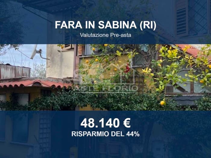Casa con 6 locali in vendita in Via Giustiniano, Borgo Quinzio, Fara in Sabina