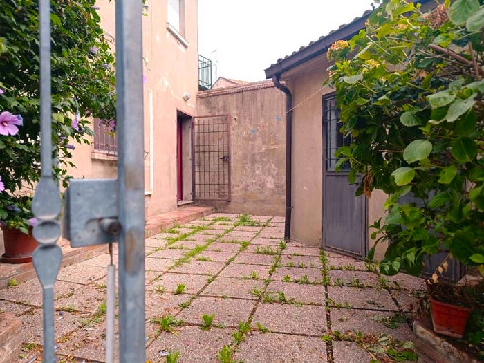 Casa con 5 locali in vendita in Via Botte Panaro, Centro, Bondeno