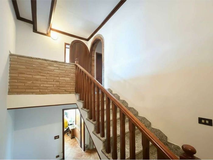 Casa con 6 locali in vendita in VIA GIGLIO, Campogalliano