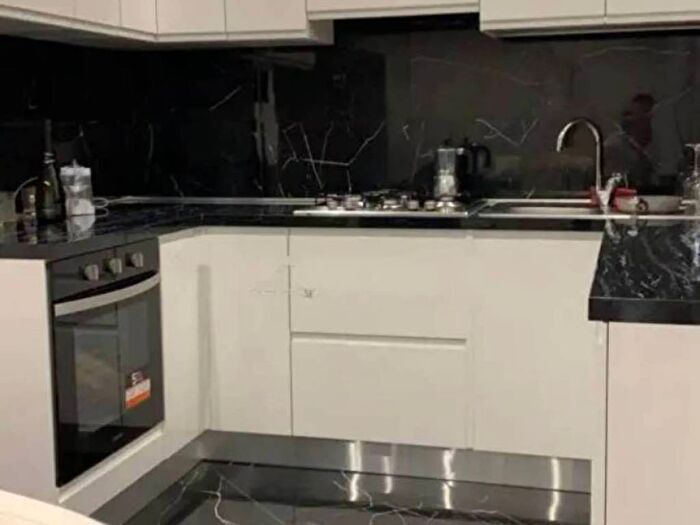 Appartamento trilocale in vendita in Via Enrico Toti, MontecatiniTerme
