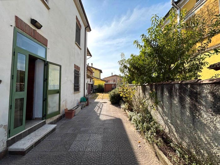 Casa con 6 locali in vendita in Strada Montanara Nord, Campitello, Marcaria