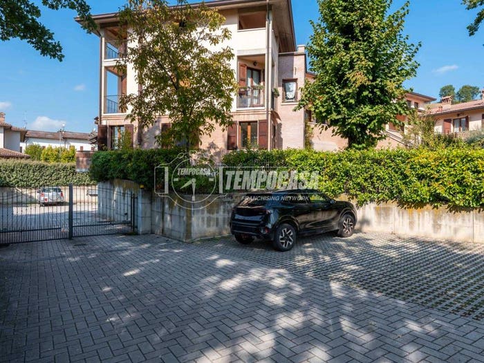 Appartamento trilocale in vendita in Centro, Castellarano