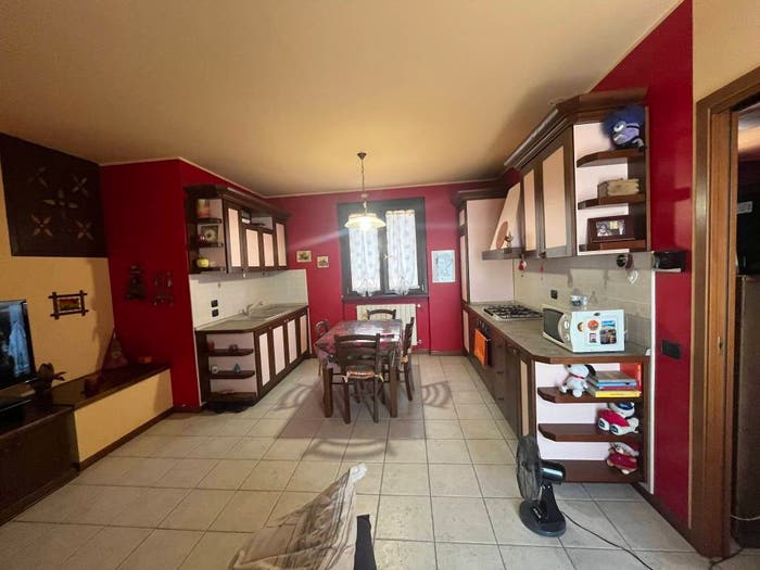 Casa bilocale in vendita in Centro, Bonate Sopra