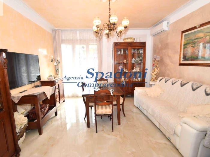 Appartamento con 6 locali in vendita in Via delle Magnolie, MontecatiniTerme