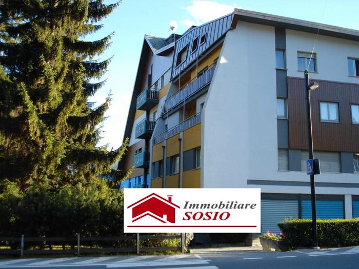 Appartamento quadrilocale in vendita in Via Stelvio, Centro, Bormio