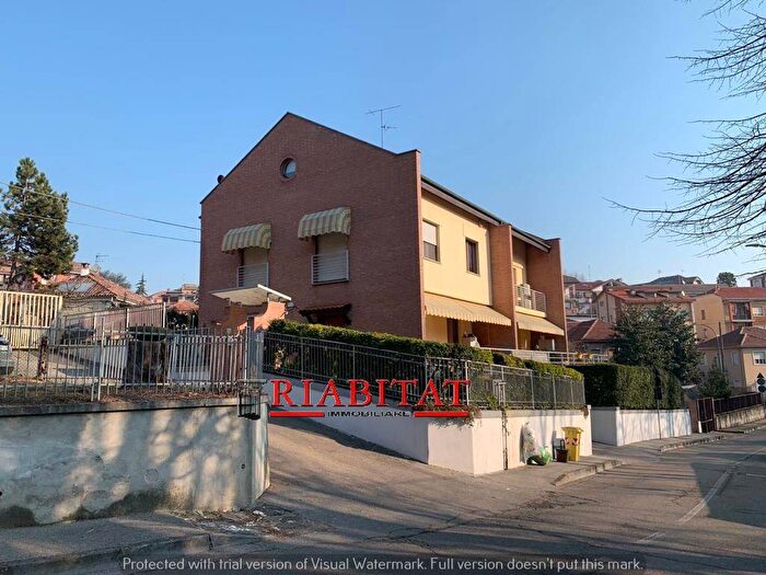 Casa con 6 locali in vendita in Corso Milano, Corso Dante, Asti