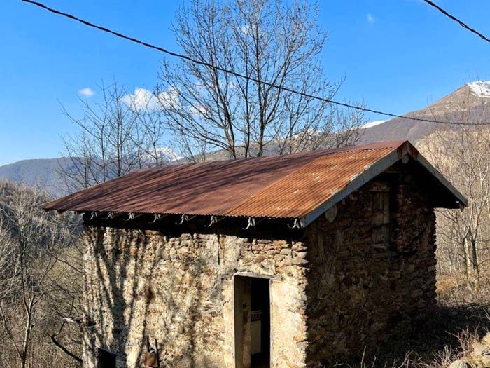 Casa trilocale in vendita in Località Fos snc, Centro, San Nazzaro Val Cavargna