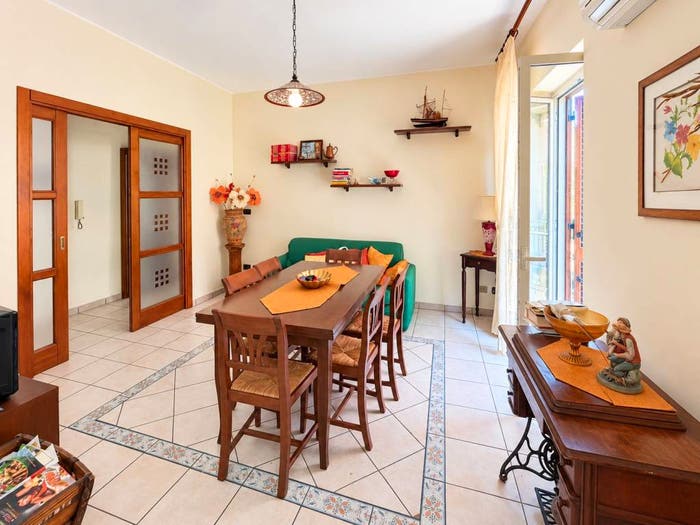 Appartamento bilocale in vendita in Via Ciro Menotti, Santo Stefano di Camastra