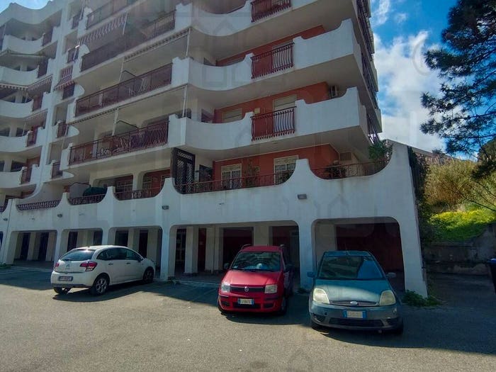 Appartamento con 6 locali in vendita in San Giovannello, San Giovannello, Messina
