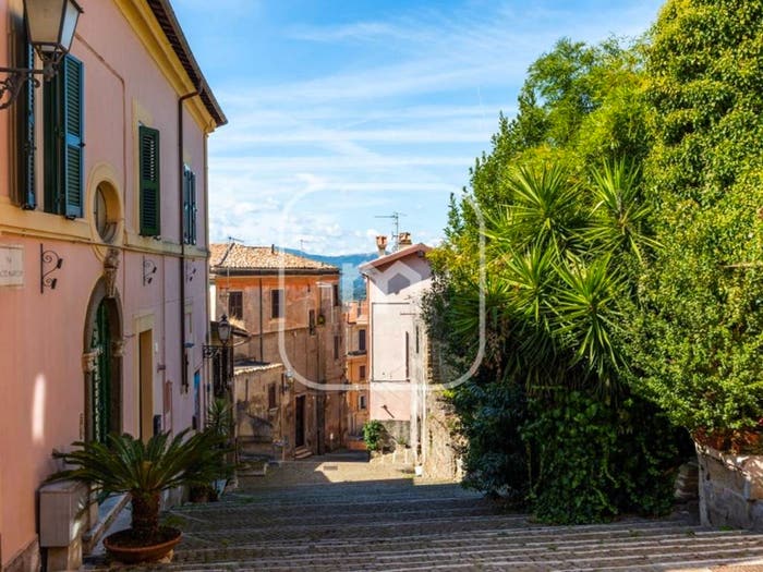 Appartamento trilocale in vendita in Via Orazio Marucchi, Centro, Palestrina