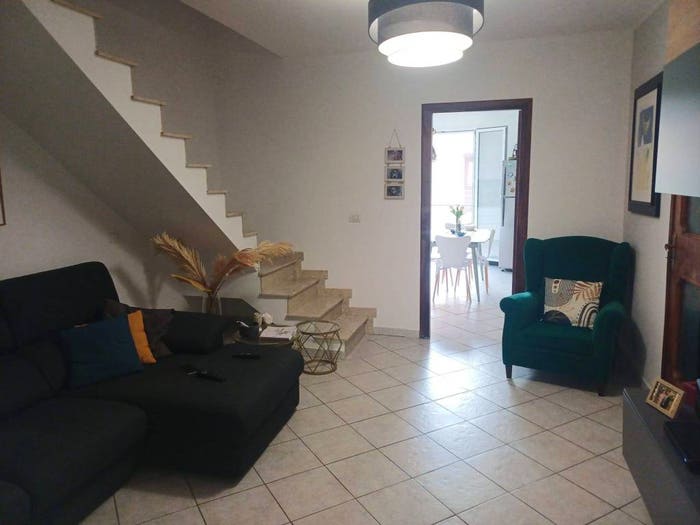 Appartamento trilocale in vendita in Via Ruggero Loria, Montepellegrino, Palermo