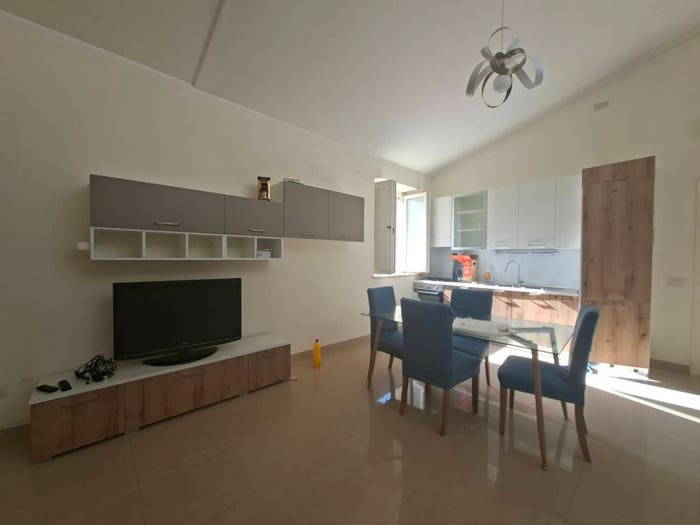 Appartamento trilocale in vendita in Via San Carlo, Centro Storico Corso Trieste, Caserta