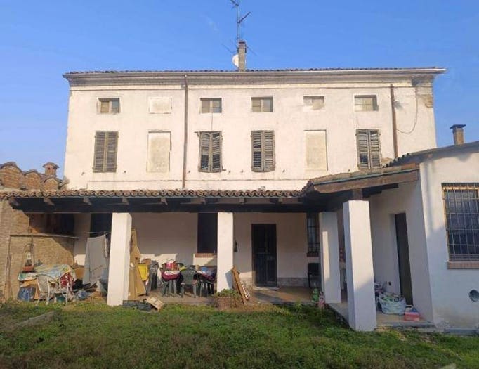 Casa quadrilocale in vendita in Via Giuseppe Mazzini, Centro, Isola Sant'Antonio