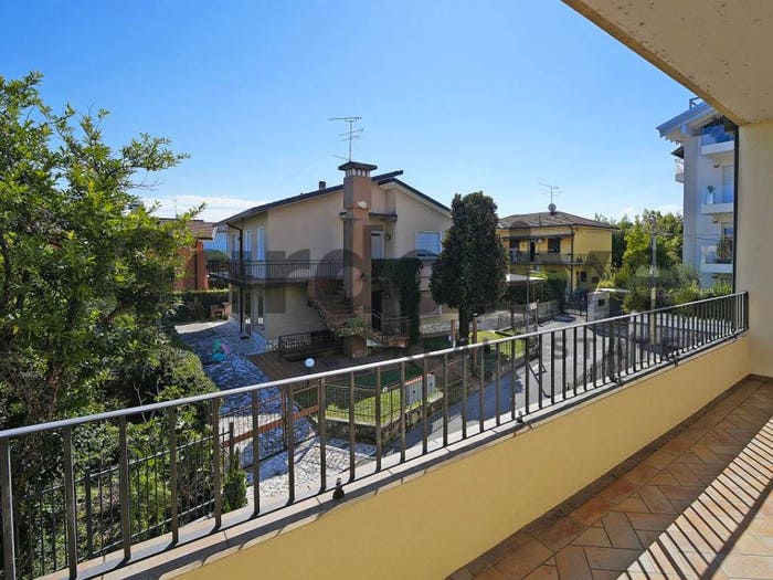 Appartamento bilocale in vendita in Via Cisano, Desenzano Centro, Desenzano del Garda