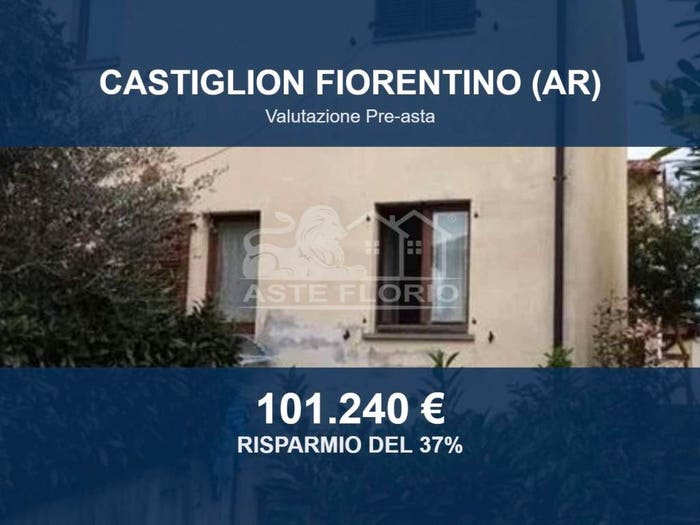 Appartamento con 6 locali in vendita in Località Montecchio e, Centro, Castiglion Fiorentino