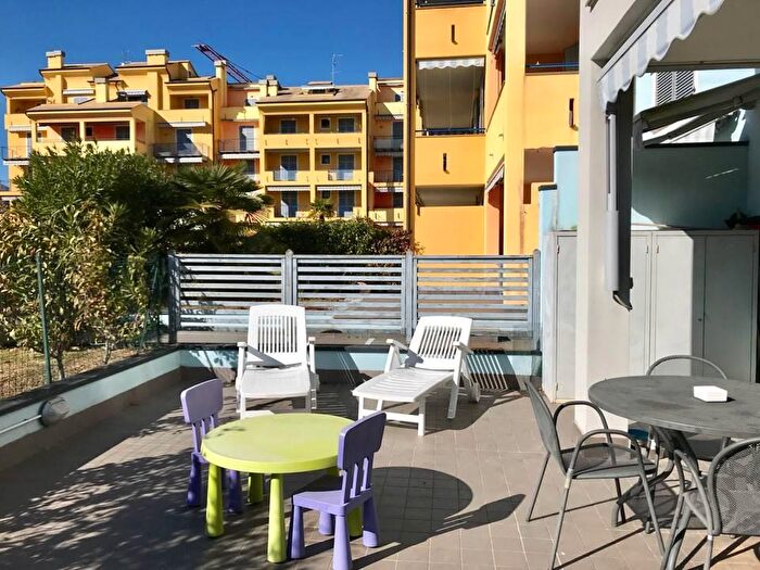Appartamento quadrilocale in vendita in Via Ruggero Leoncavallo, Loano