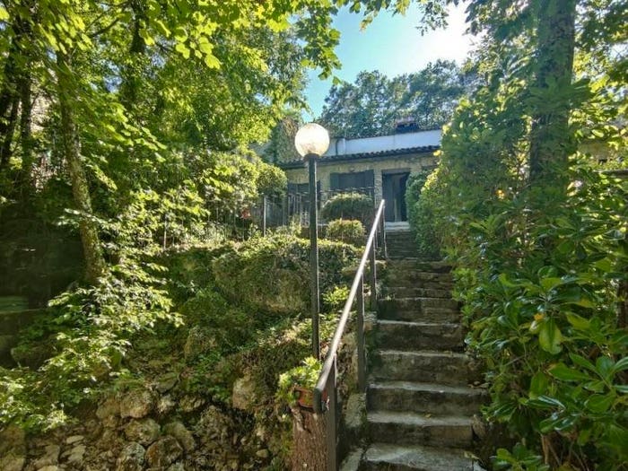 Casa trilocale in vendita in Guardea