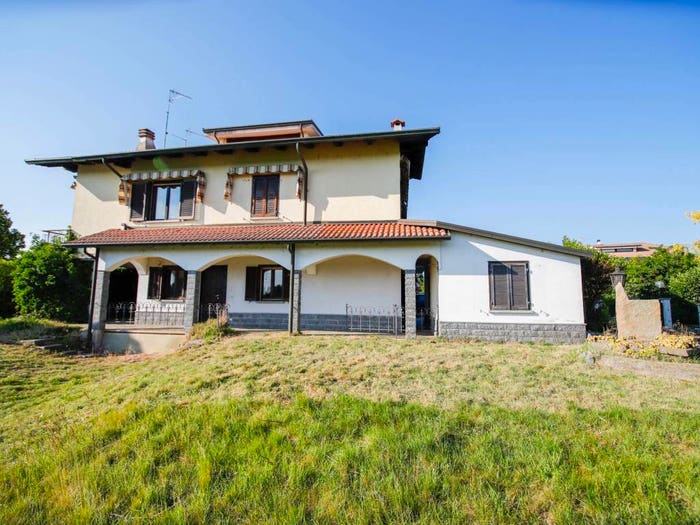 Casa con 6 locali in vendita in Via Arturo Guglielmi, Centro, Livorno Ferraris
