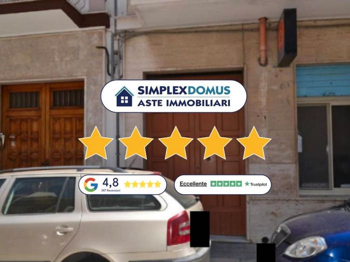 Appartamento trilocale in vendita in Via Lombardia, Commenda, Brindisi