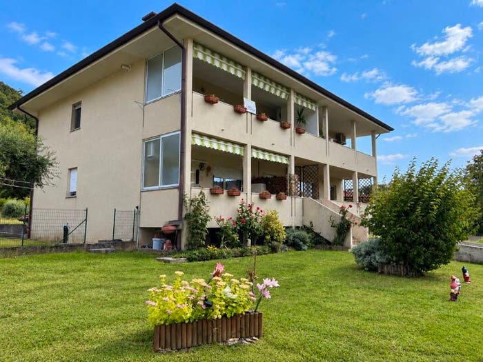 Appartamento trilocale in vendita in Via Gianfranco Ellero, Centro, Attimis