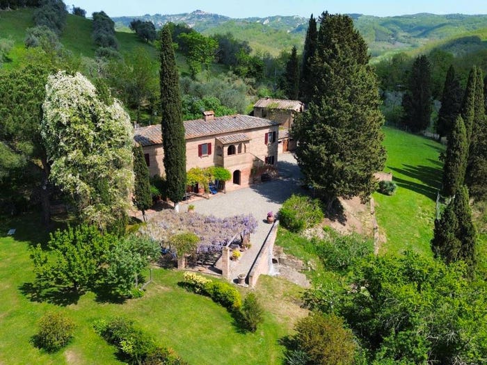 Casa con 6 locali in vendita in Strada Provinciale di Monte Oliveto, Centro, Buonconvento