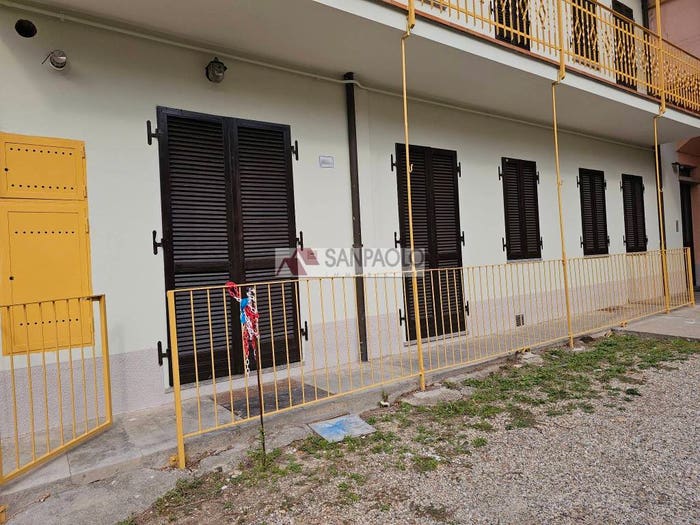 Appartamento trilocale in vendita in Frazione San Rocco Cherasca, Località Serre Madonna di Como, Alba