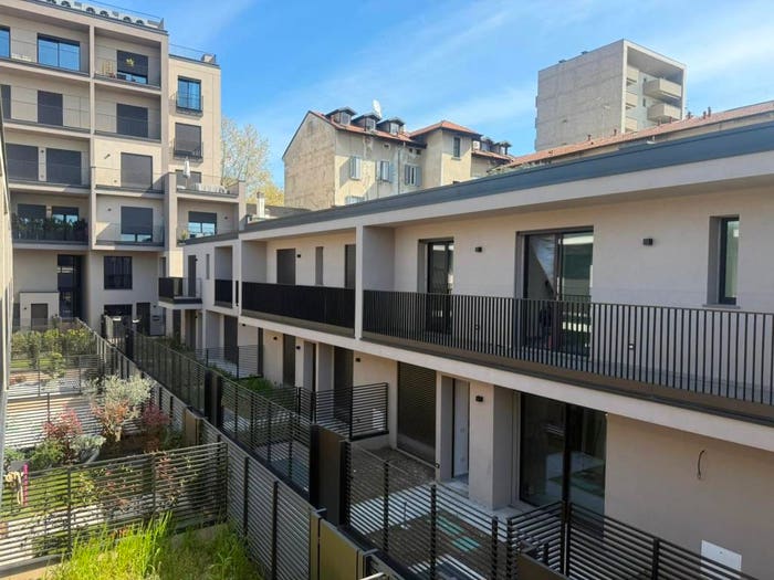Casa trilocale in vendita in Viale Certosa, Musocco, Milano