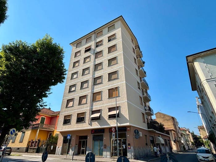 Appartamento quadrilocale in vendita in Viale della Rimembranza, Novi Ligure