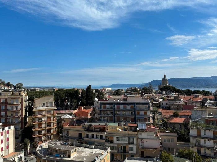 Appartamento quadrilocale in vendita in Viale Principe Umberto, Gravitelli, Messina