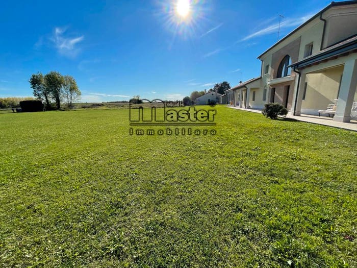 Casa con 6 locali in vendita in via sambughe, Preganziol