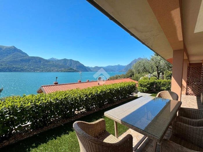 Appartamento bilocale in vendita in Via Menzino, Menzino, Monte Isola