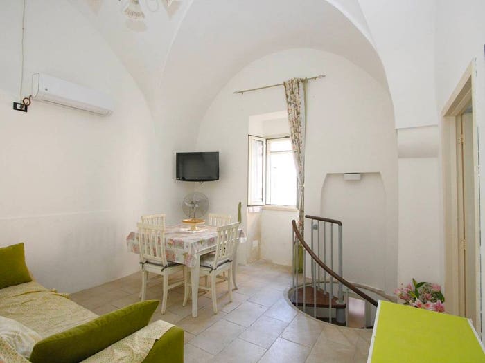 Casa quadrilocale in vendita in Via Arcivescovo Zezza, Centro, Ruffano