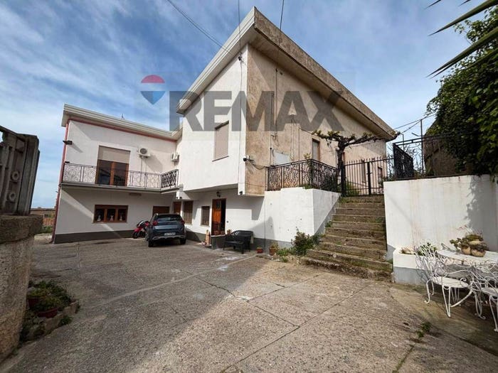 Casa con 6 locali in vendita in Contrada Cuccio, Cuccio, San Giorgio Albanese