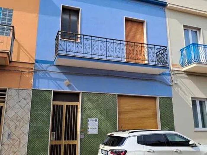 Casa con 6 locali in vendita in Via Miramare, Centro, Avola