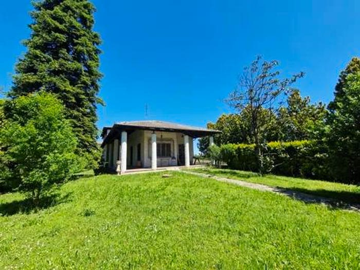 Casa con 6 locali in vendita in Via Ovada, Centro, Predosa