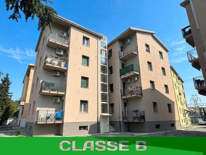 Appartamento quadrilocale in vendita in Strada Benedetta, Paradigna Centro Torri, Parma