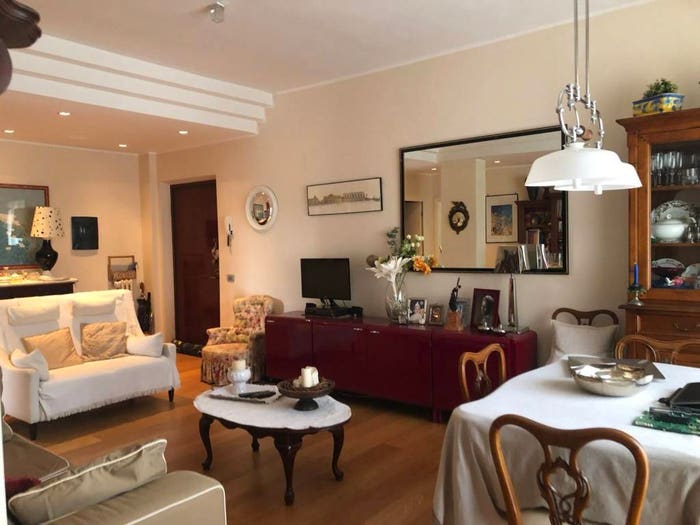 Appartamento con 5 locali in vendita in Via Raffaello Sanzio, Archi, Ancona