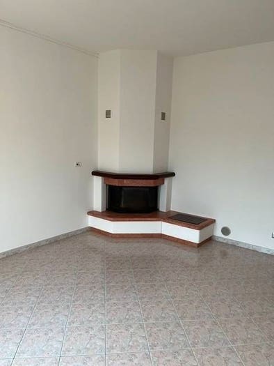 Appartamento con 6 locali in vendita in Centro, Sala Bolognese