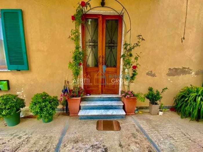 Casa con 5 locali in vendita in Via della Quercia, Turano, Massa